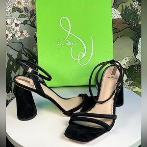 NIB Sam Edelman Kia Black Suede Heels